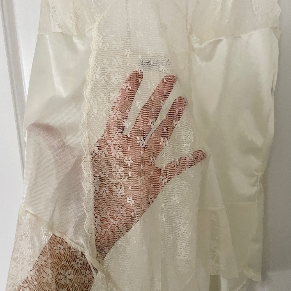True Vintage Union Made Lingerie size M Interludes by Cira - Picture 3 of 8